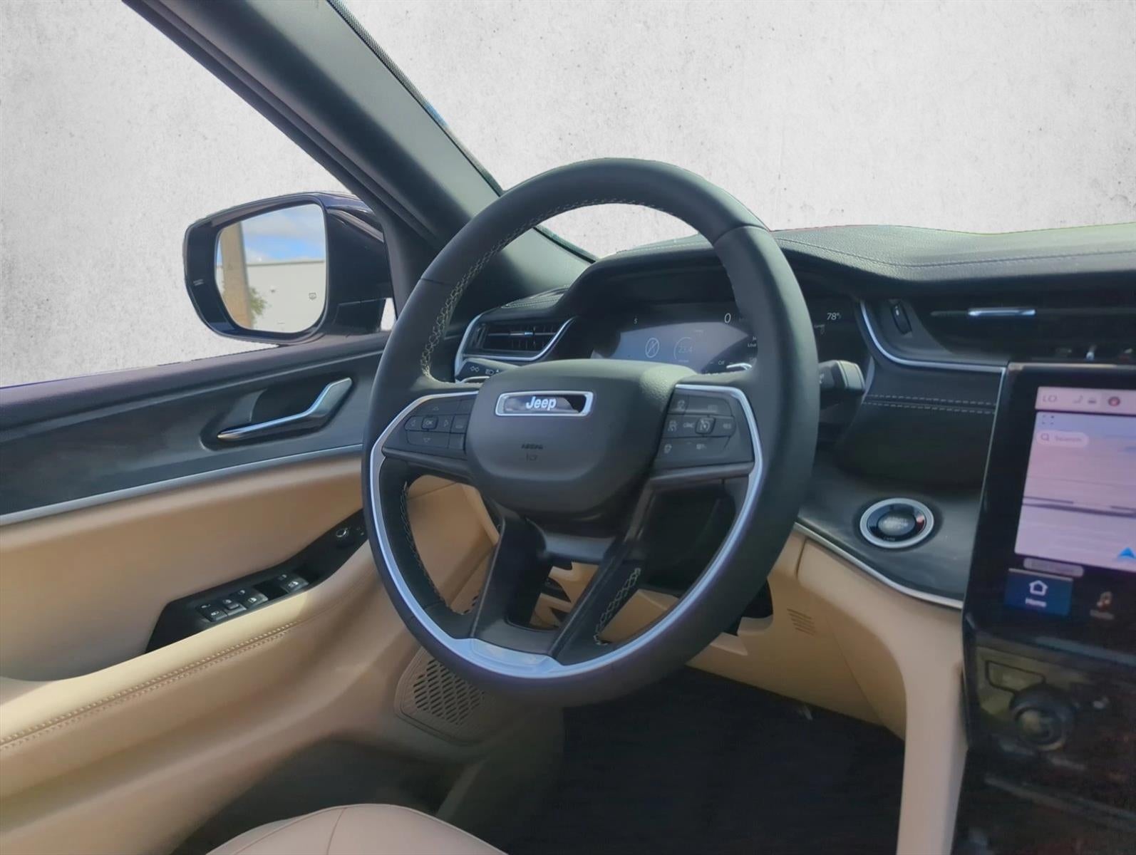 2025 Jeep Grand Cherokee Limited 4x2