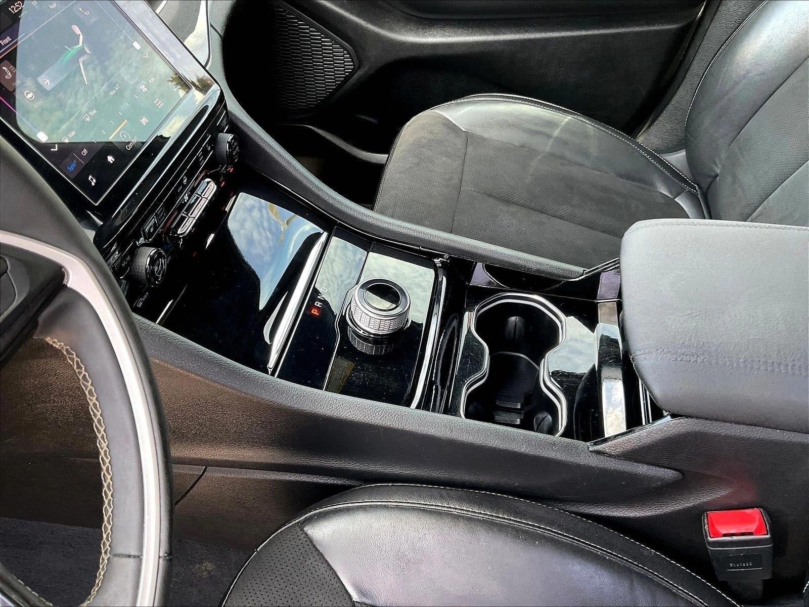 2023 Jeep Grand Cherokee L Altitude 4x2