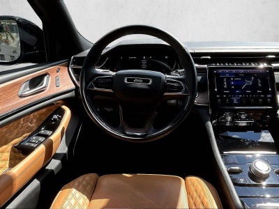 2023 Jeep Grand Cherokee L Summit 4x4