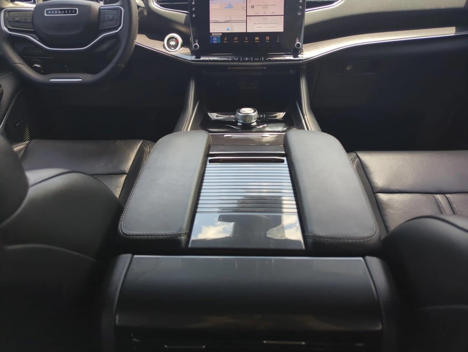 2024 Jeep Wagoneer L 4x2