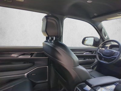 2024 Jeep Wagoneer L 4x2