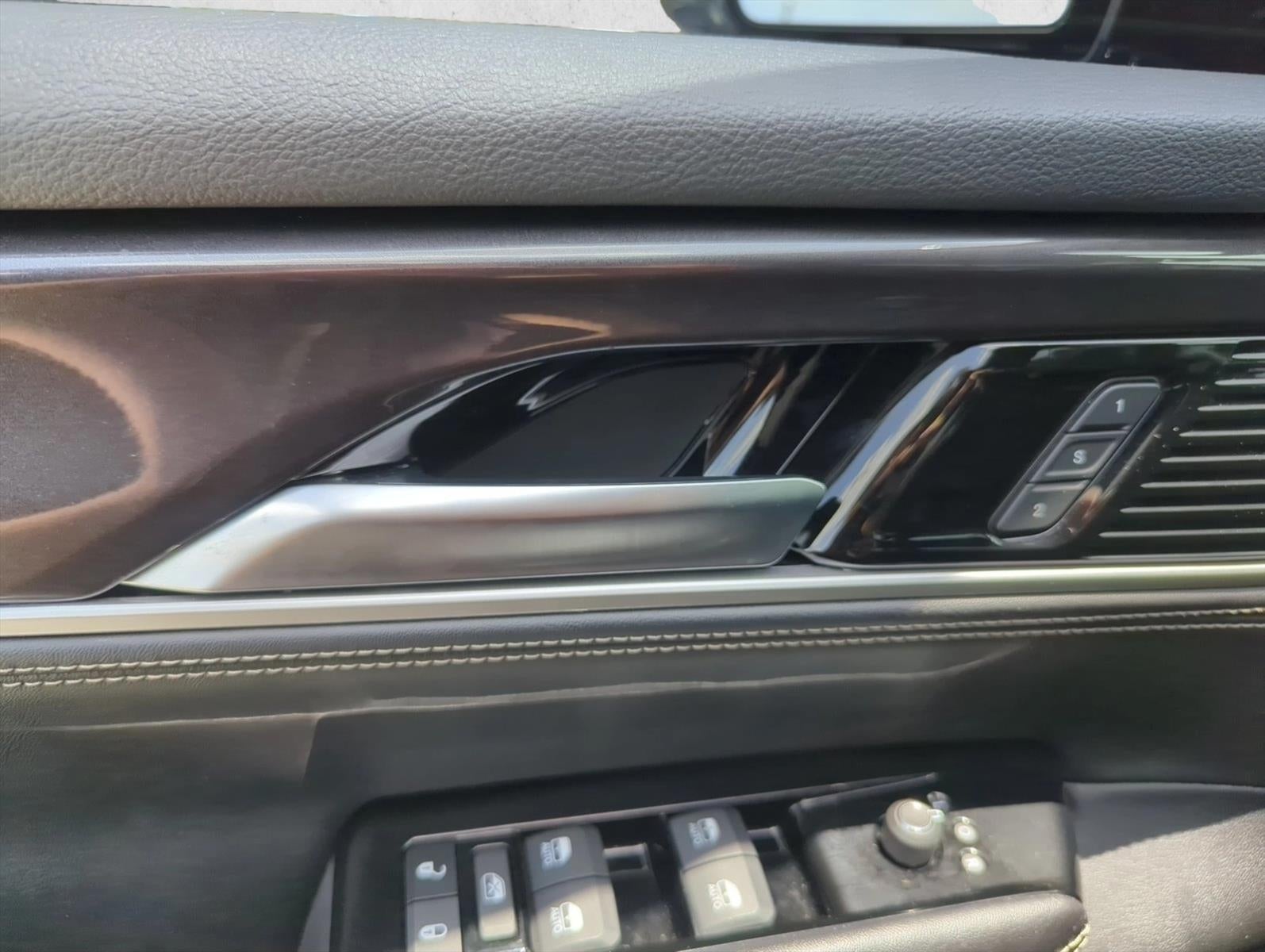 2024 Jeep Wagoneer L 4x2