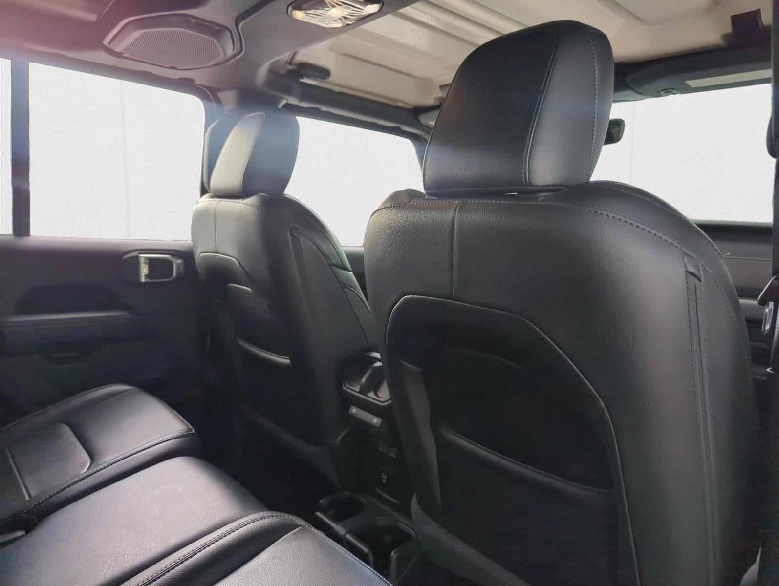 2022 Jeep Gladiator Overland 4x4