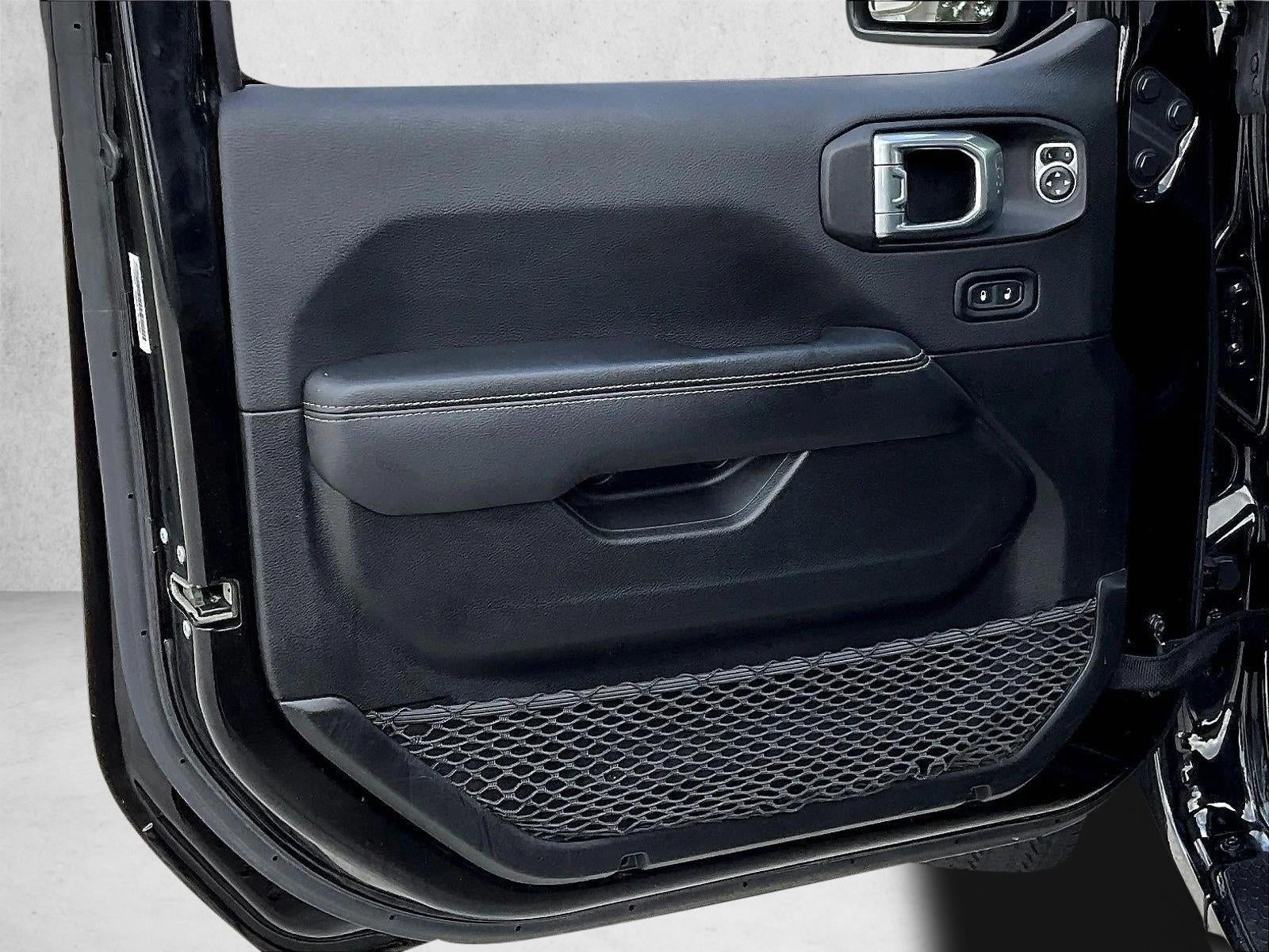 2021 Jeep Gladiator Overland 4x4