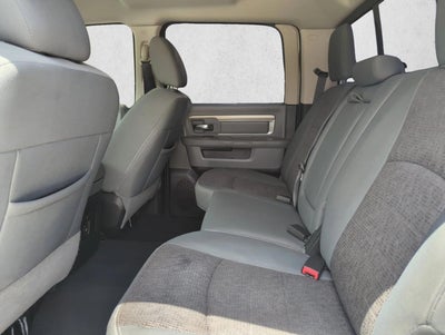 2016 RAM 1500 4WD Crew Cab 5.7 Ft Box Lone Star