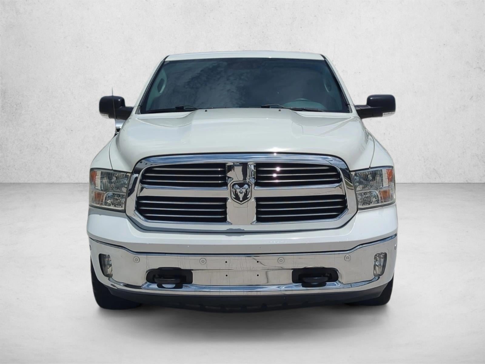 2016 RAM 1500 4WD Crew Cab 5.7 Ft Box Lone Star