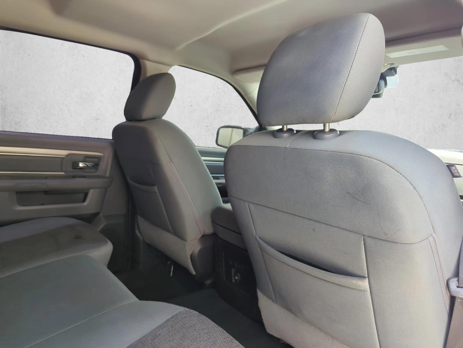 2016 RAM 1500 4WD Crew Cab 5.7 Ft Box Lone Star