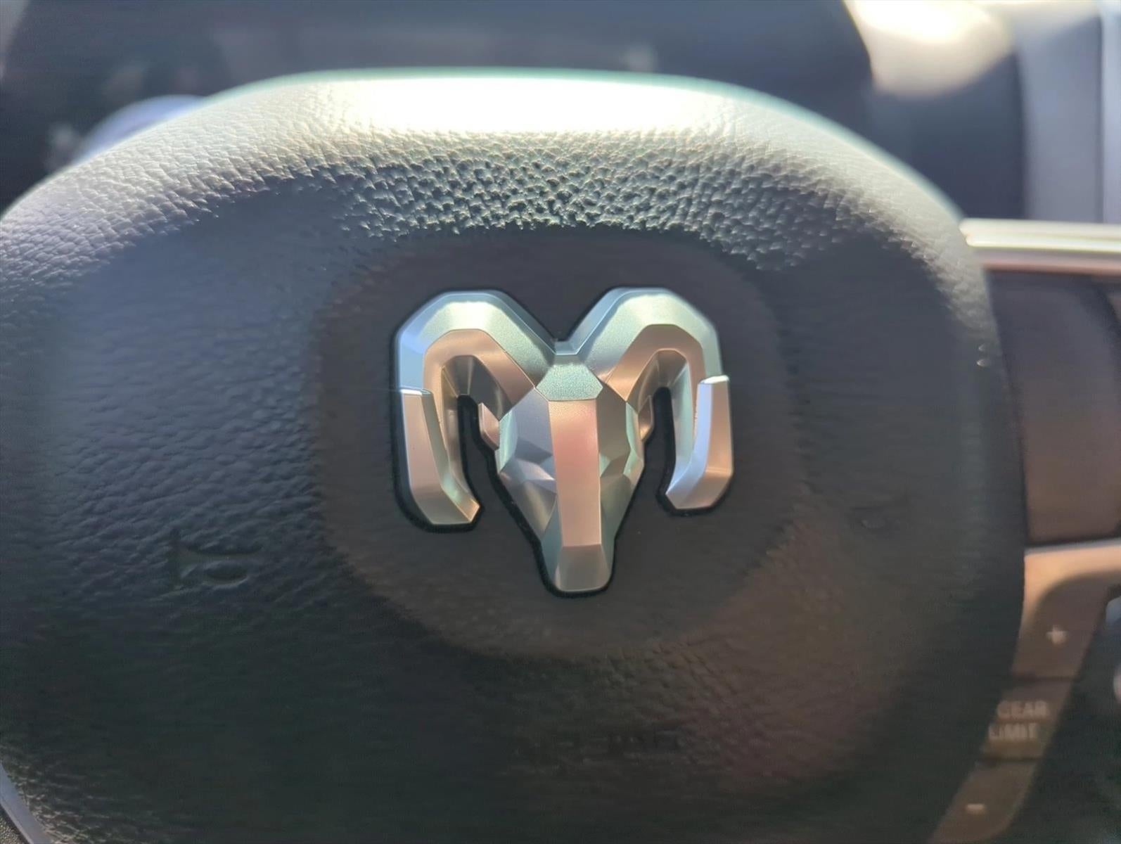 2022 RAM 1500 Big Horn 4x2 Crew Cab 5'7" Box