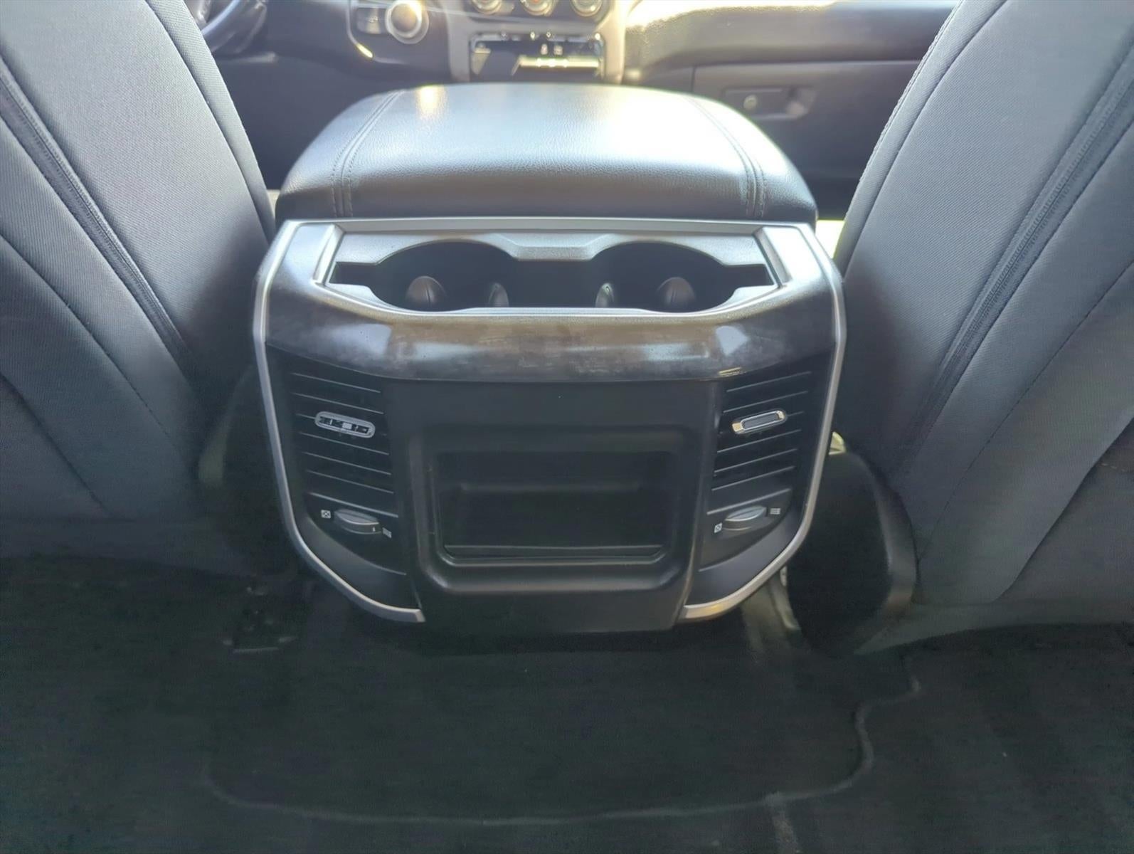 2020 RAM 1500 Lone Star 4x2 Crew Cab 5'7" Box