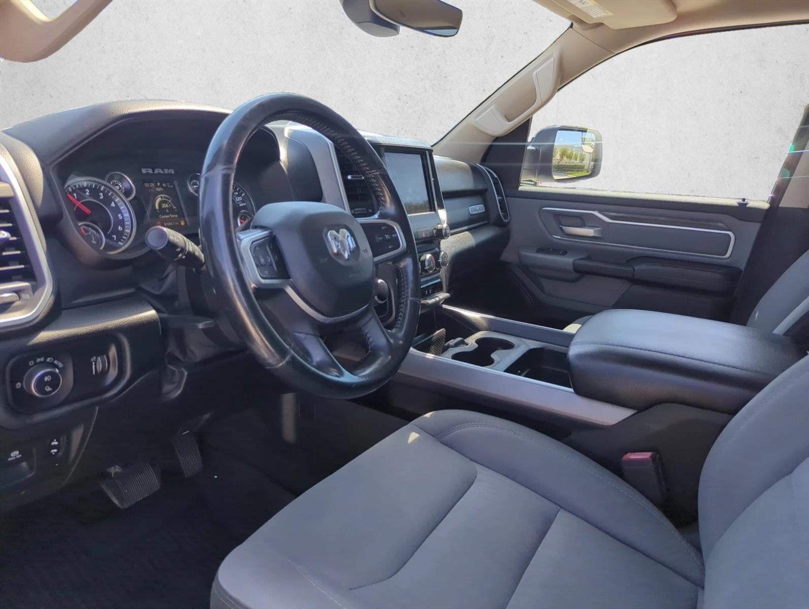 2020 RAM 1500 Lone Star 4x2 Crew Cab 5'7" Box