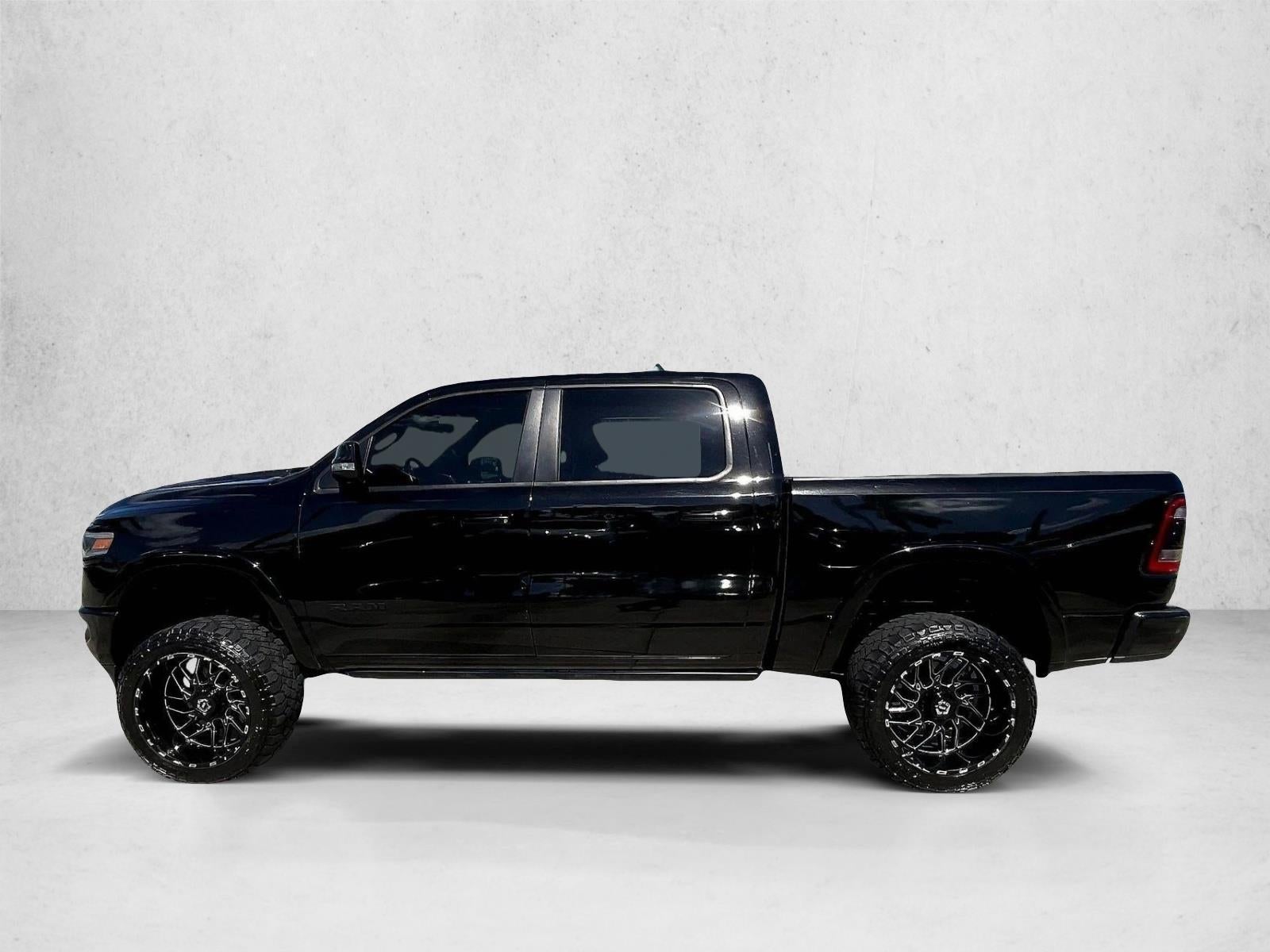 2022 RAM 1500 Limited 4x2 Crew Cab 5'7" Box