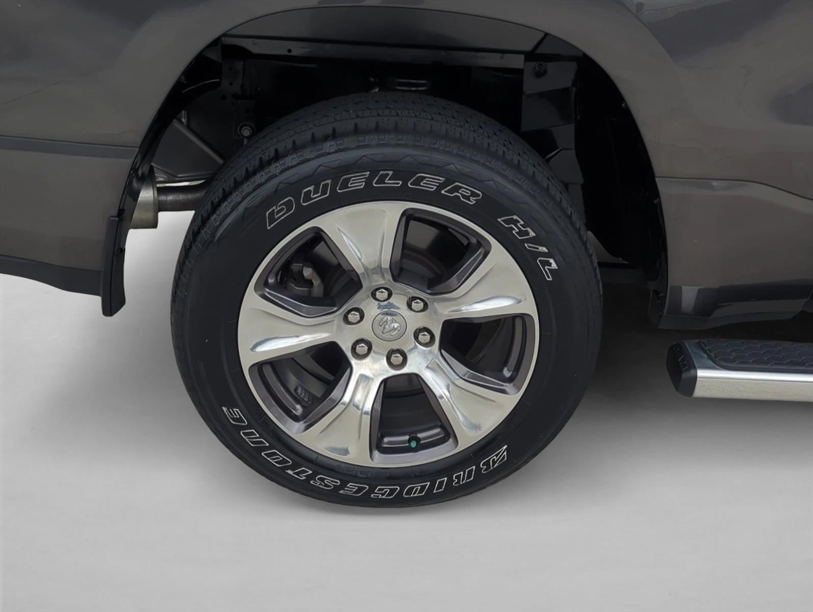 2023 RAM 1500 Laramie 4x2 Crew Cab 5'7" Box