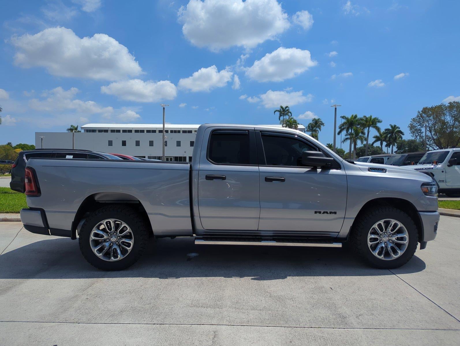 2025 RAM 1500 Tradesman 4x4 Quad Cab 6'4" Box