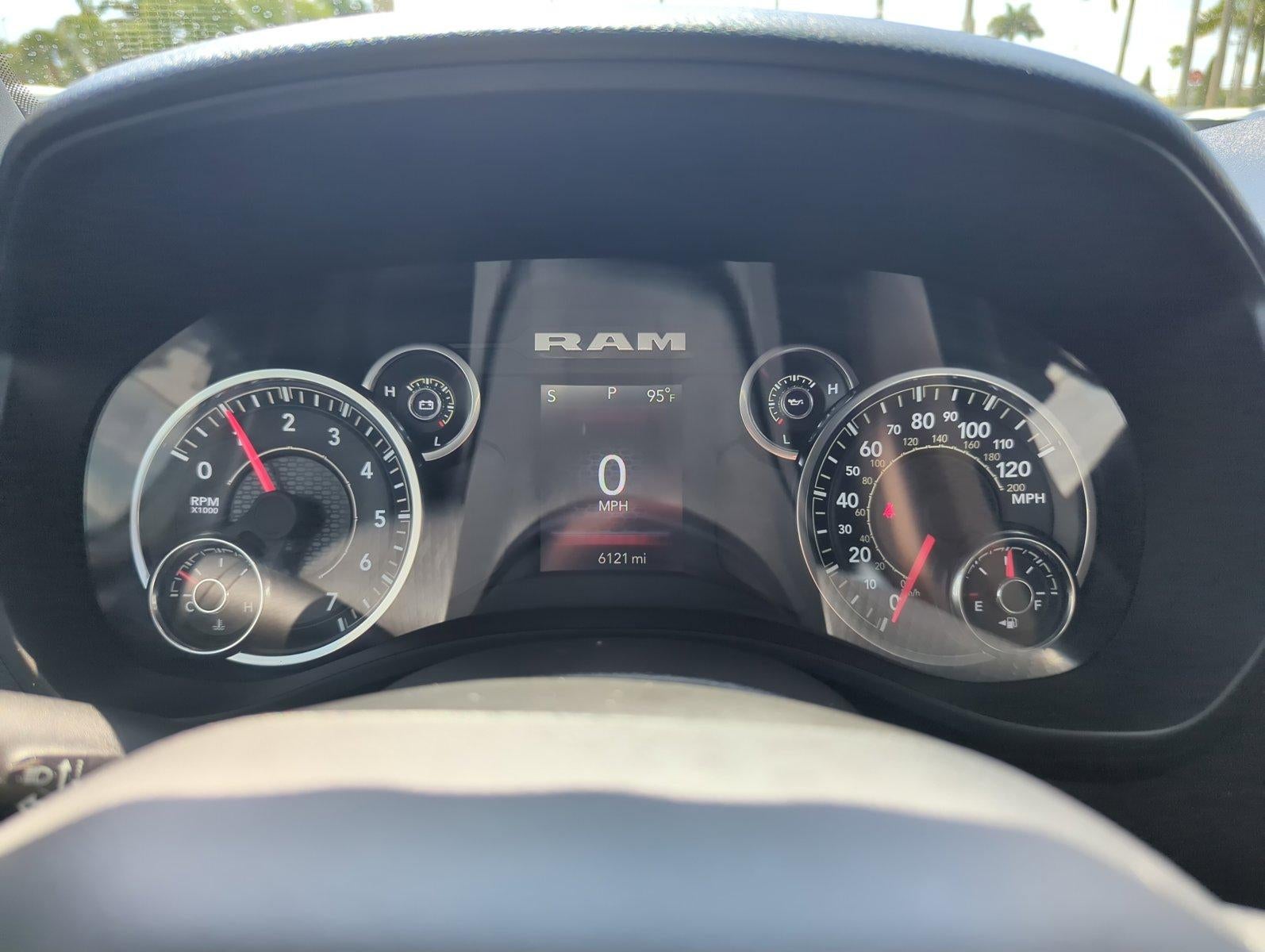 2025 RAM 1500 Tradesman 4x4 Quad Cab 6'4" Box