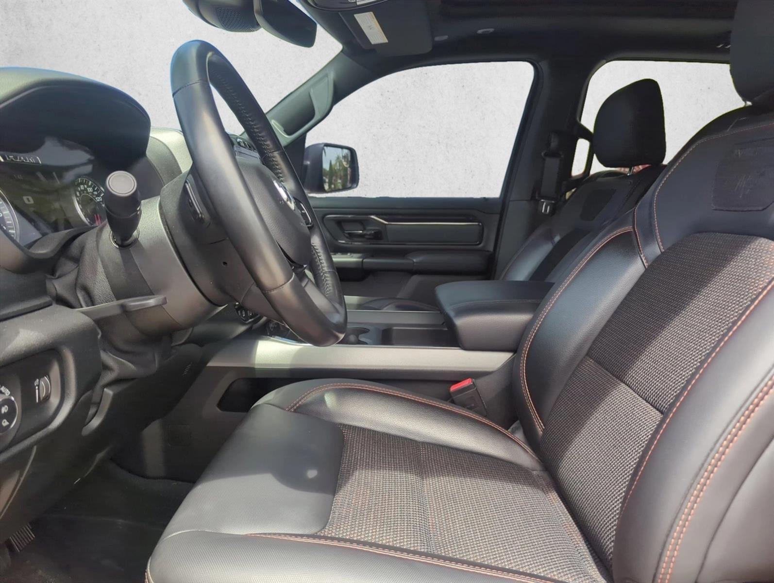 2021 RAM 1500 Big Horn 4x4 Crew Cab 5'7" Box