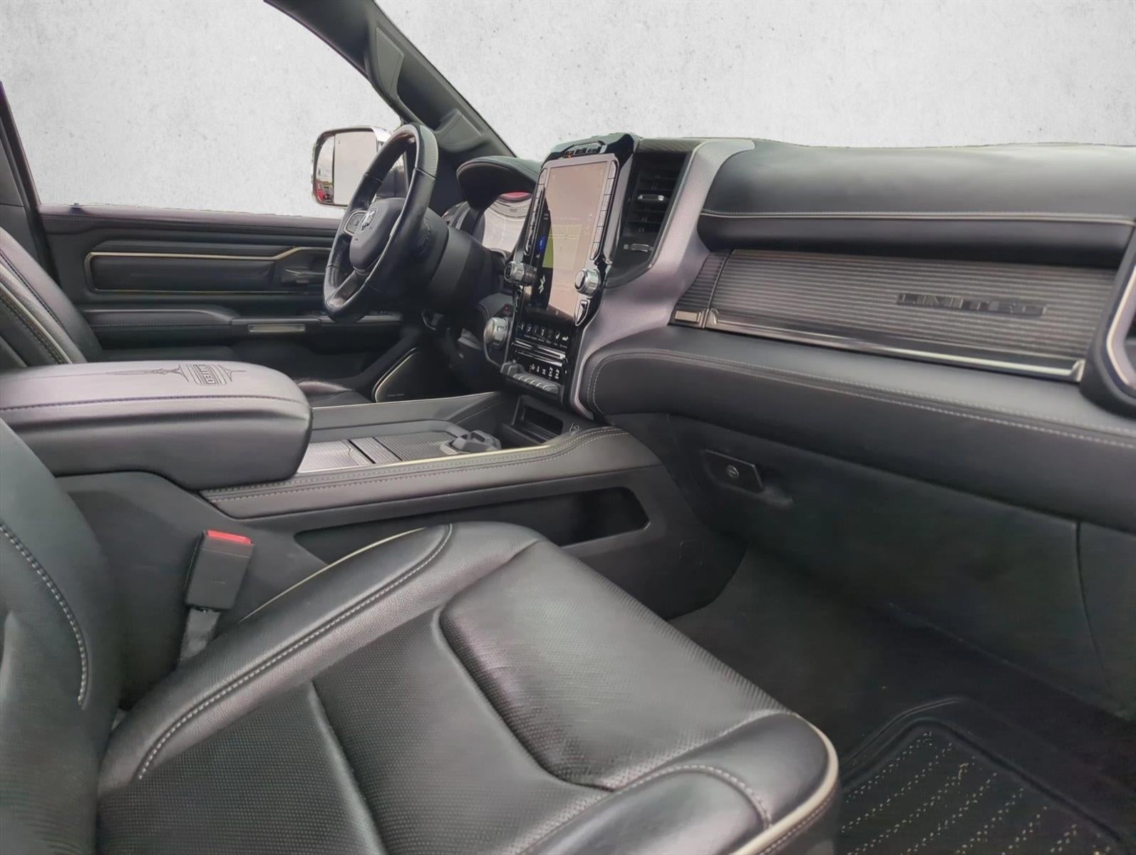 2020 RAM 1500 Limited 4x4 Crew Cab 5'7" Box