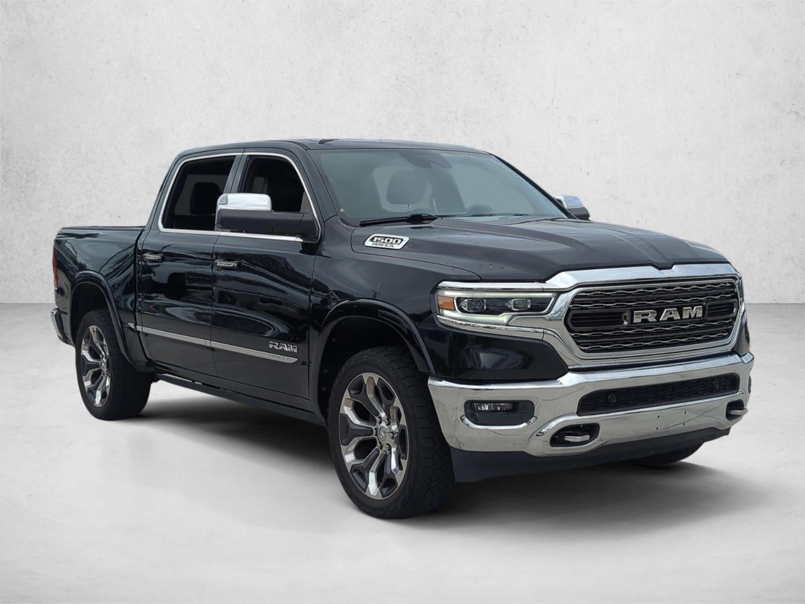 2020 RAM 1500 Limited 4x4 Crew Cab 5'7" Box