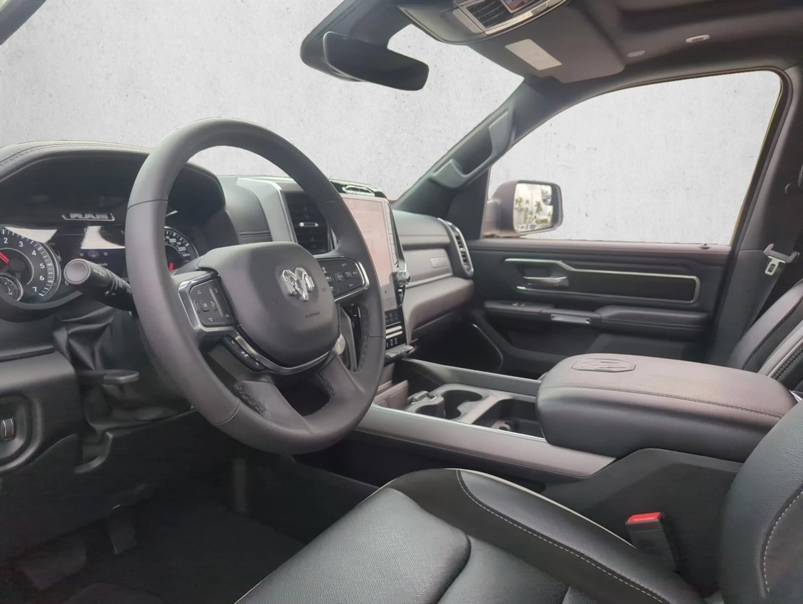 2025 RAM 1500 Laramie 4x4 Crew Cab 5'7" Box