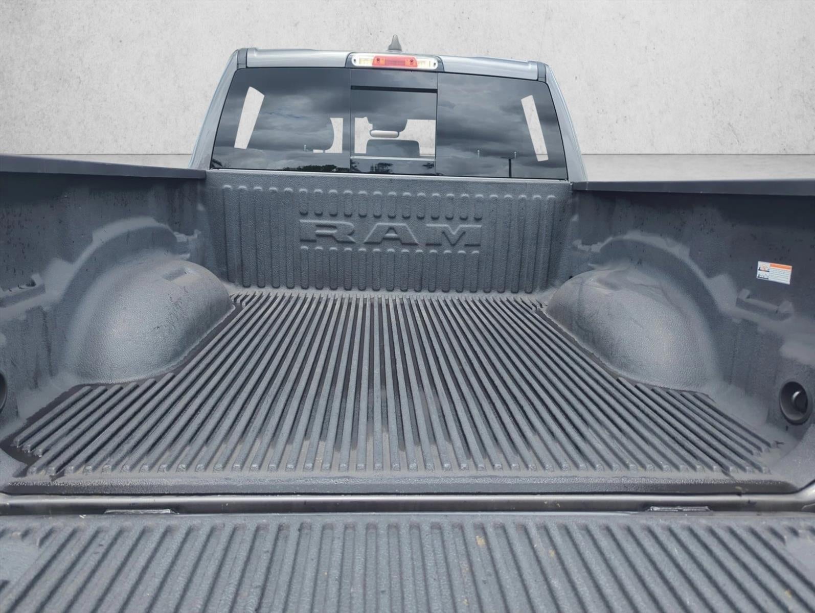 2024 RAM 1500 Laramie 4x4 Crew Cab 5'7" Box