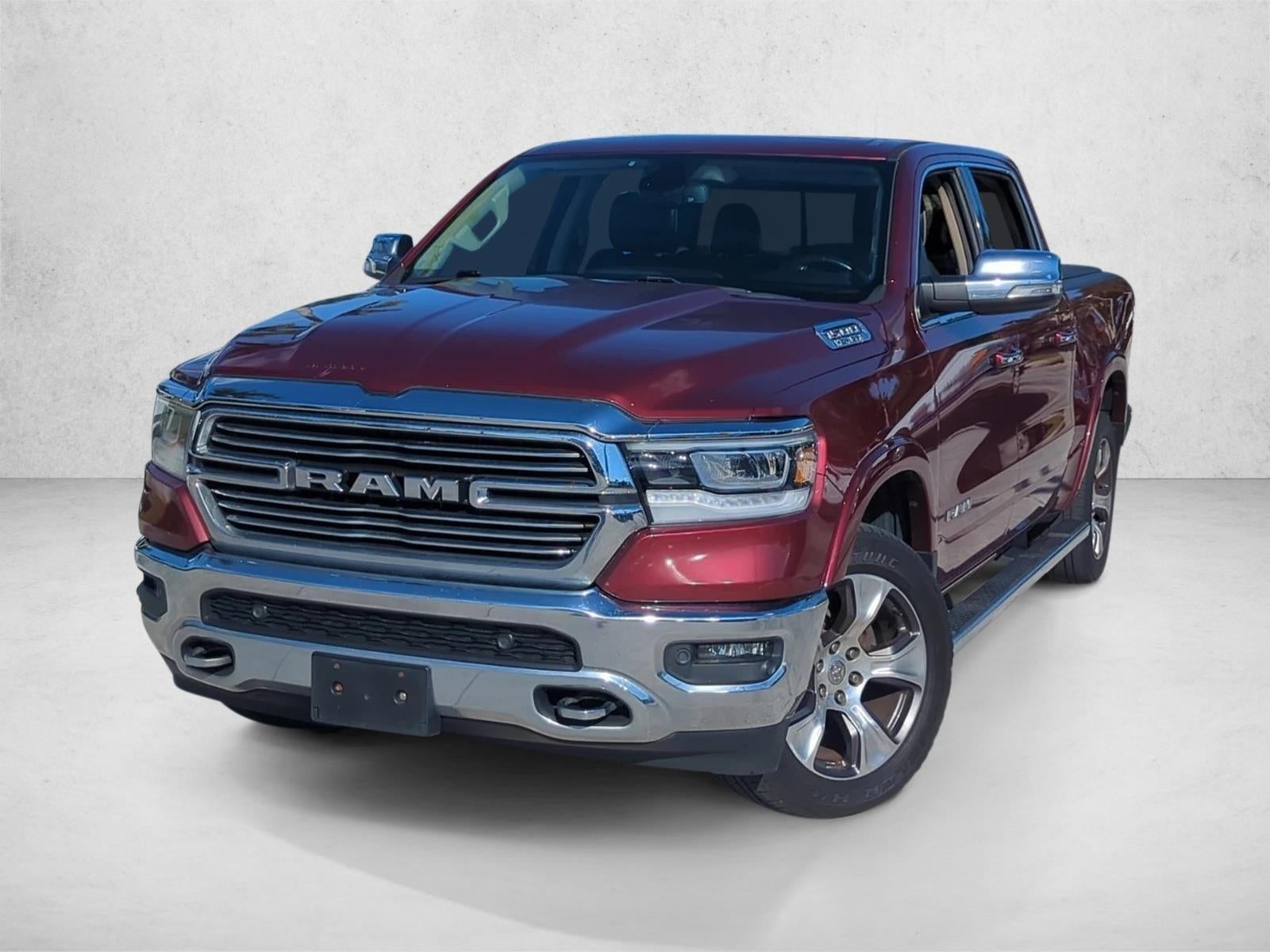 2019 RAM 1500 Laramie 4x4 Crew Cab 5'7" Box