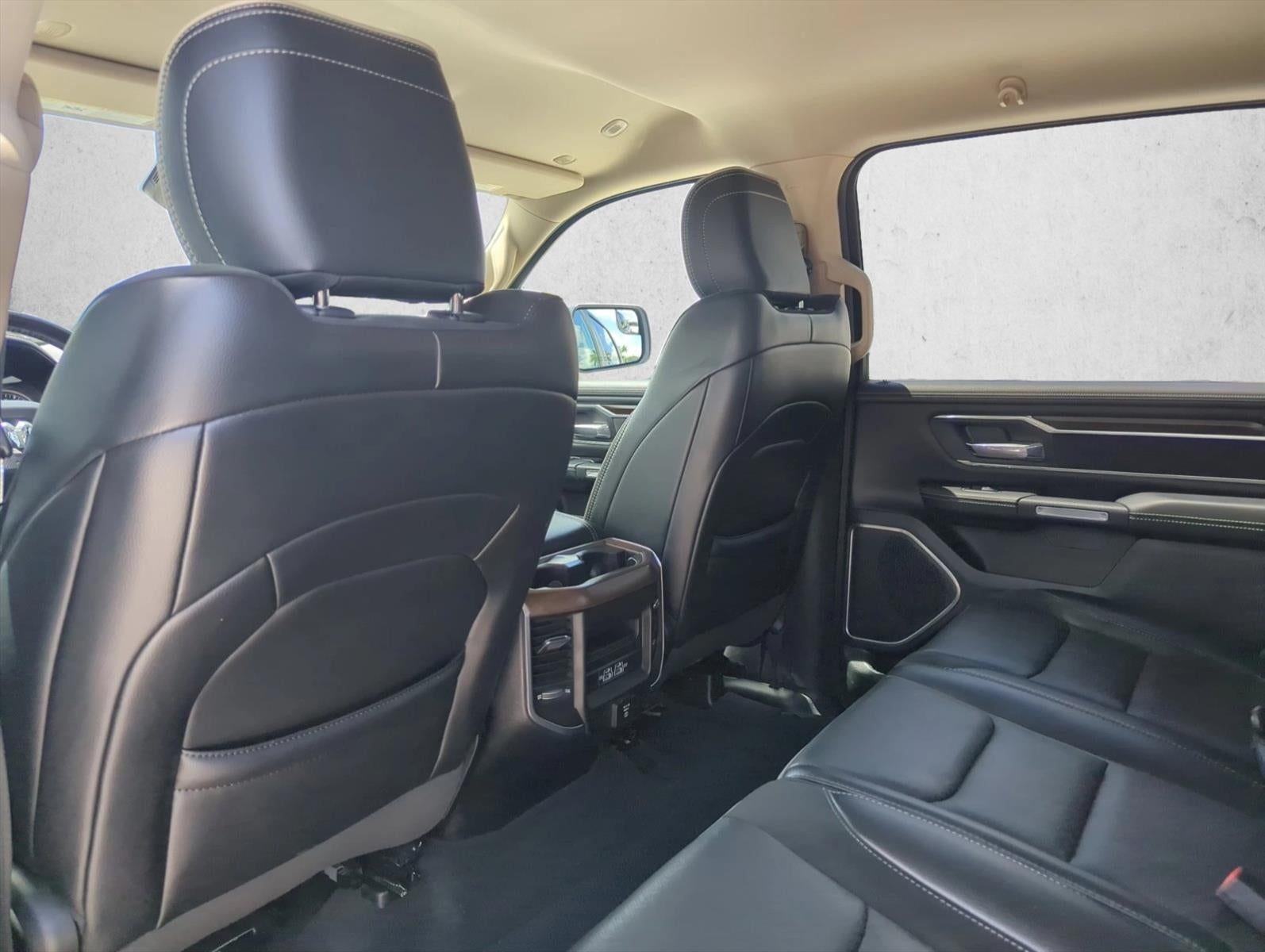 2021 RAM 1500 Laramie 4x4 Crew Cab 6'4" Box