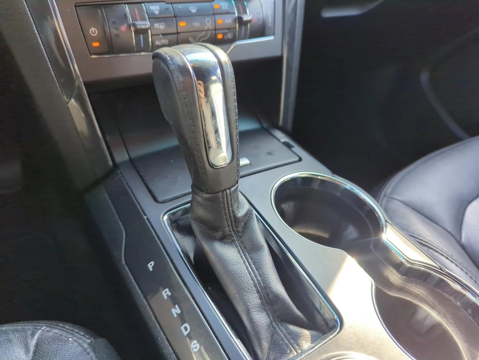 2016 Ford Explorer FWD 4dr XLT