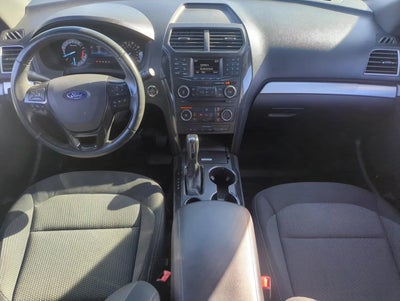 2017 Ford Explorer XLT FWD