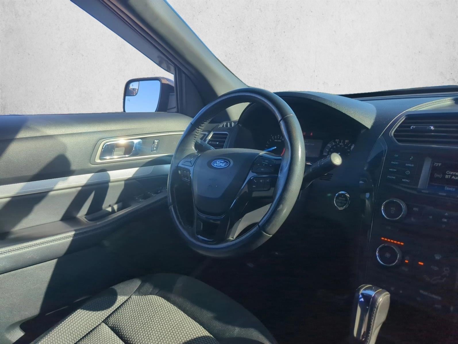 2017 Ford Explorer XLT FWD