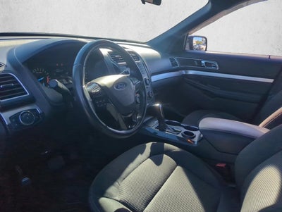 2017 Ford Explorer XLT FWD