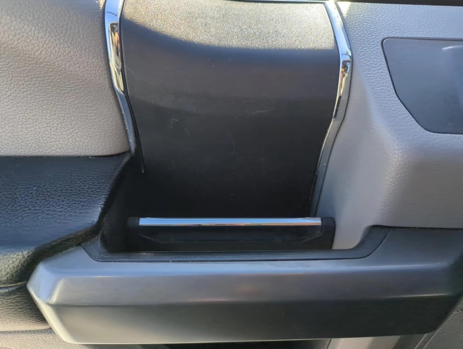 2017 Ford F-150 XLT 2WD SuperCrew 5.5' Box