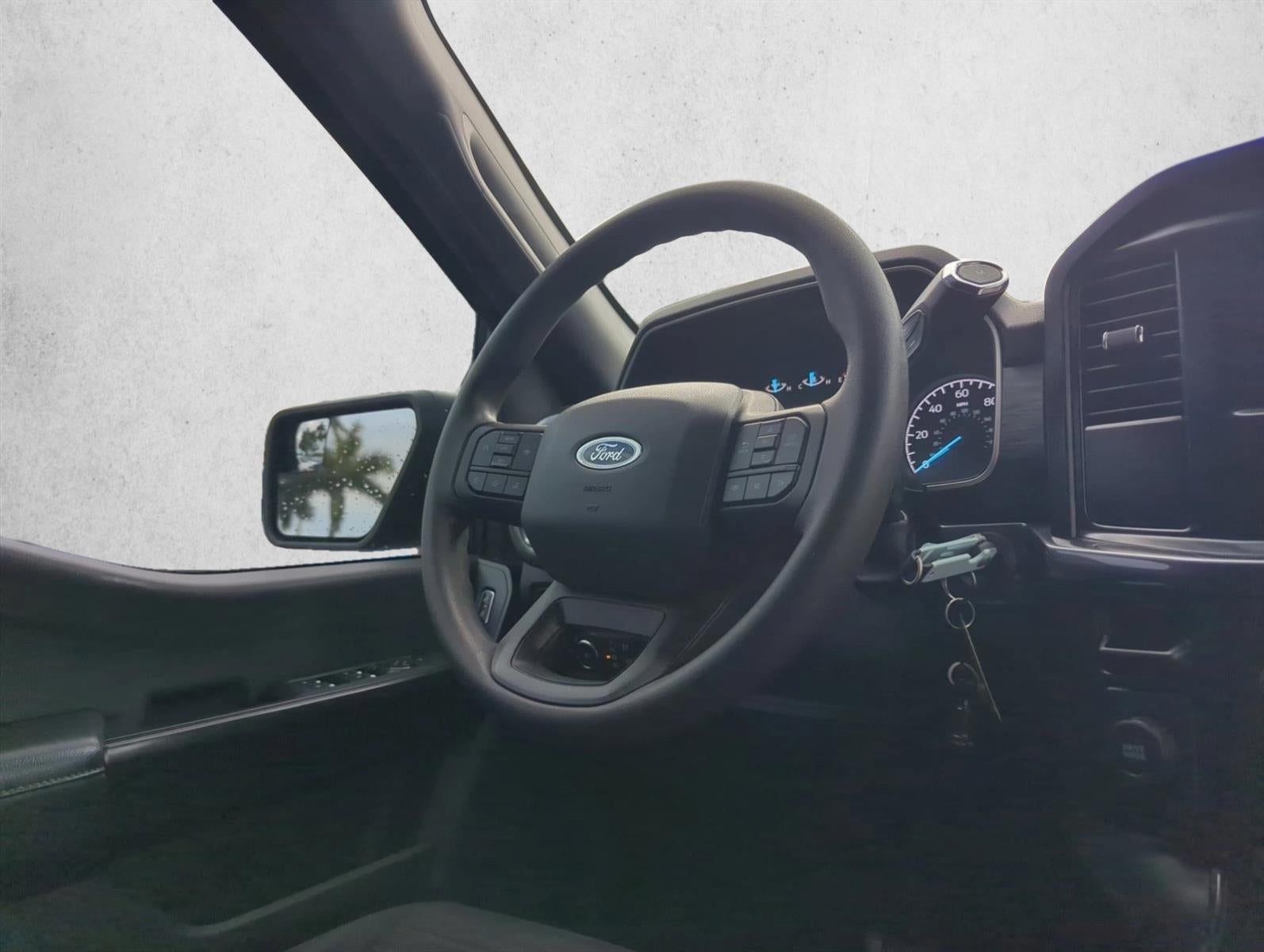 2021 Ford F-150 XL 2WD SuperCrew 5.5' Box