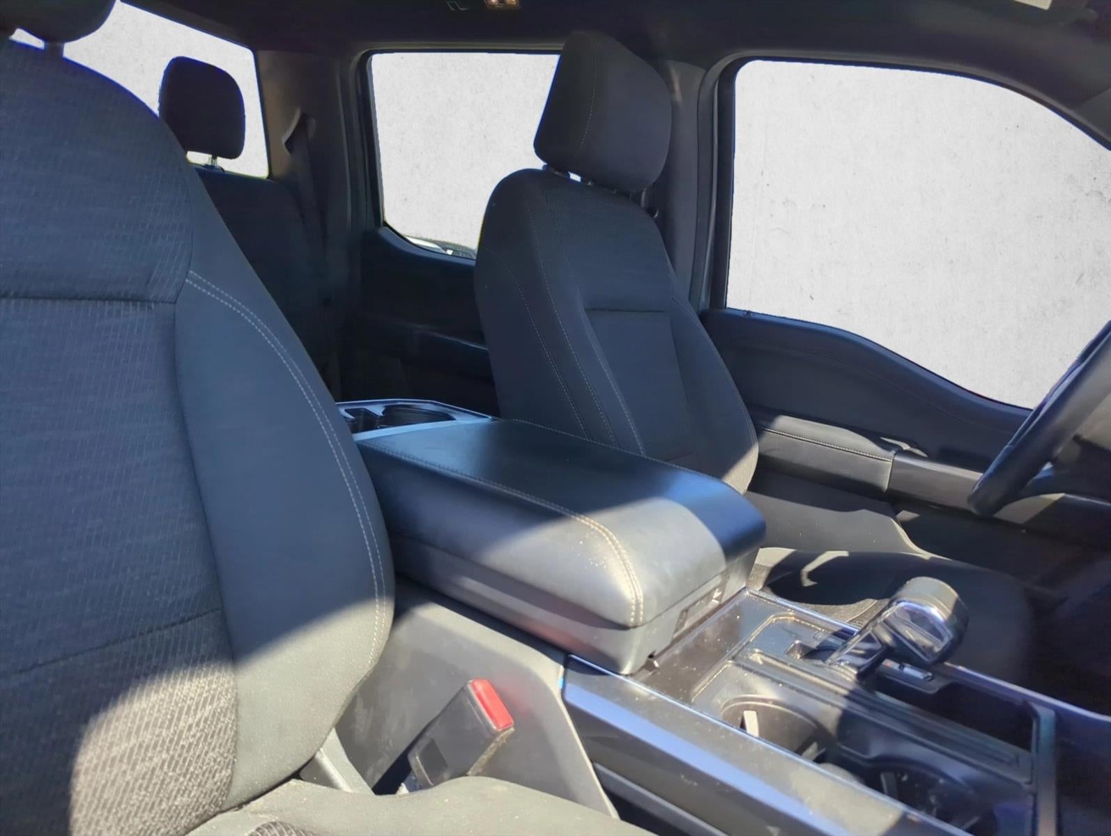 2022 Ford F-150 XLT 2WD SuperCrew 5.5' Box