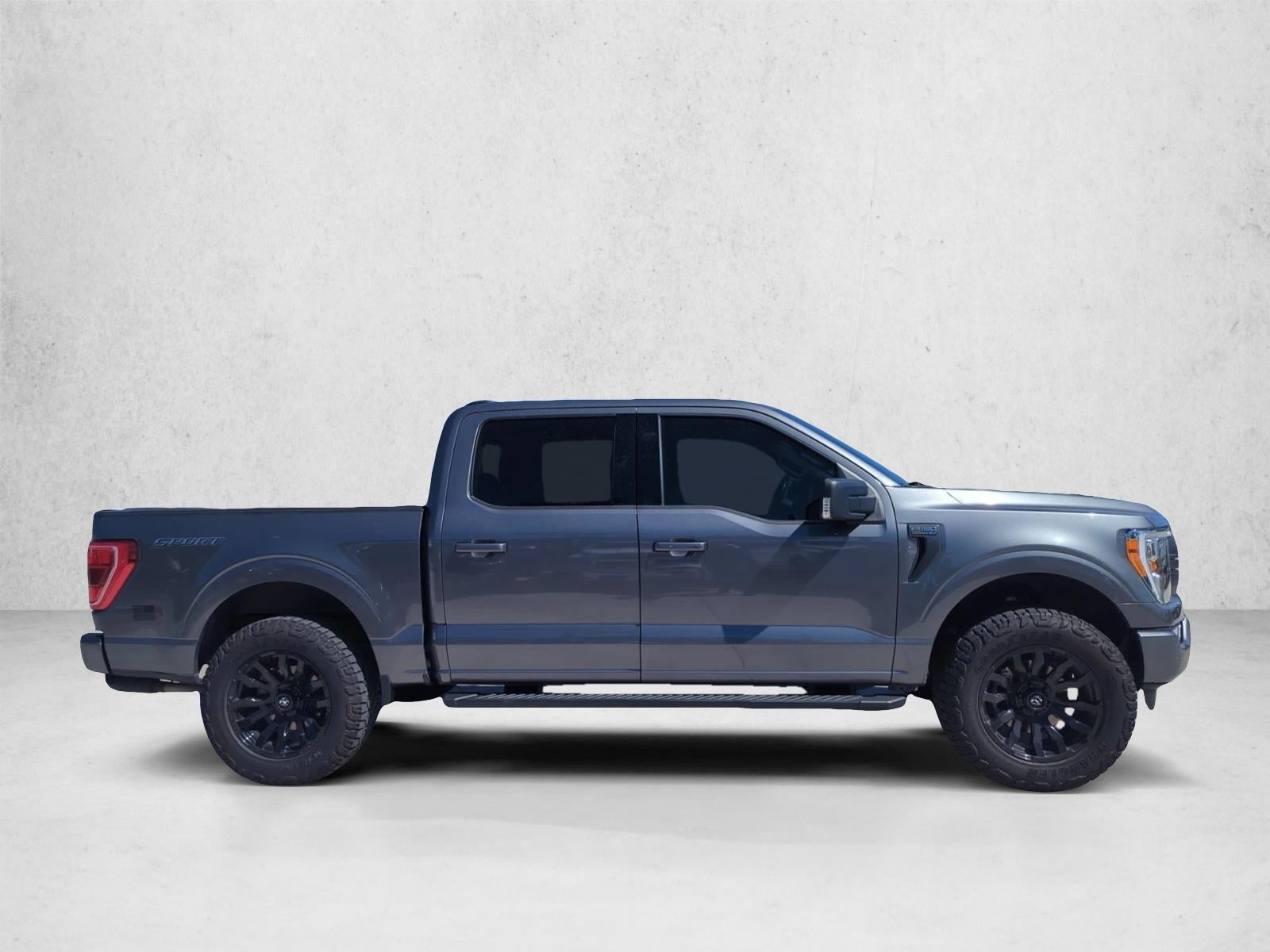 2022 Ford F-150 XLT 2WD SuperCrew 5.5' Box