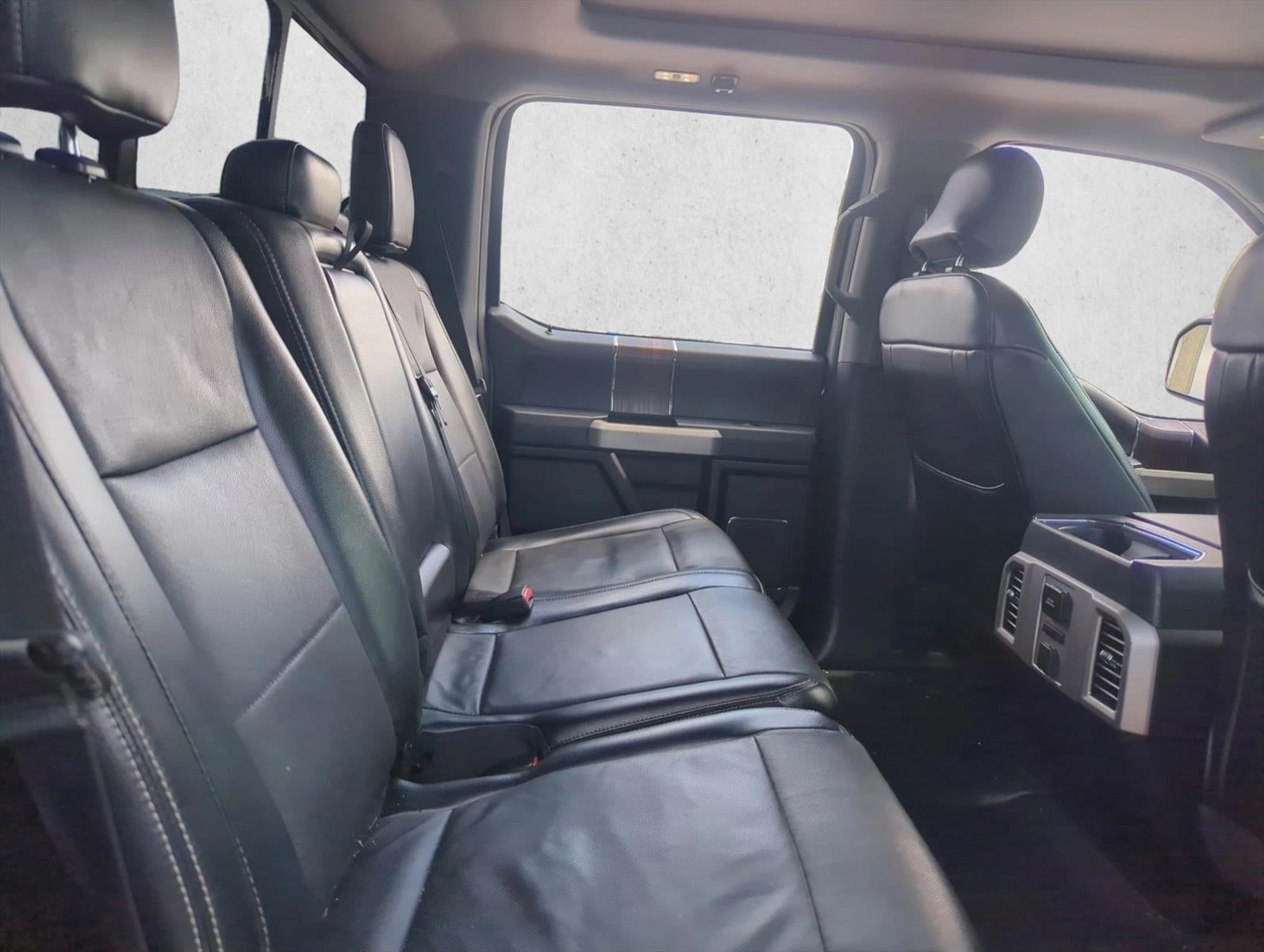 2015 Ford F-150 4WD SuperCrew 5-1/2 Ft Box Lariat