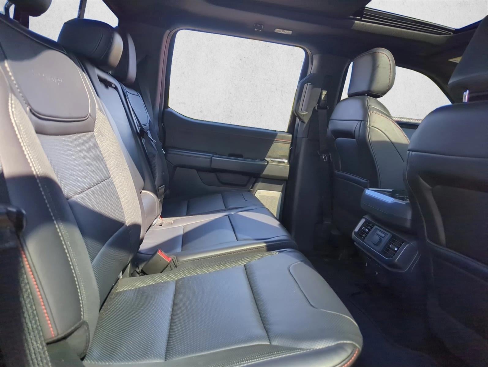 2025 Ford F-150 Raptor 4WD SuperCrew 5.5' Box