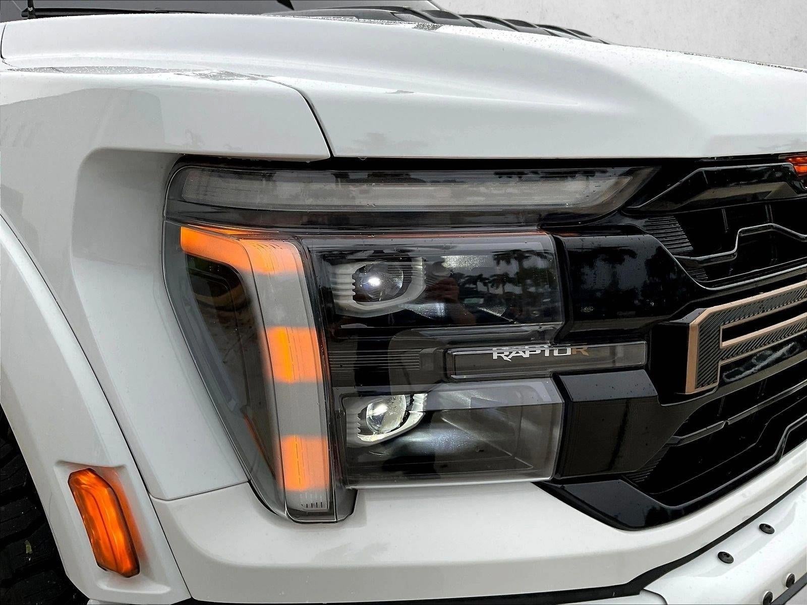 2025 Ford F-150 Raptor 4WD SuperCrew 5.5' Box