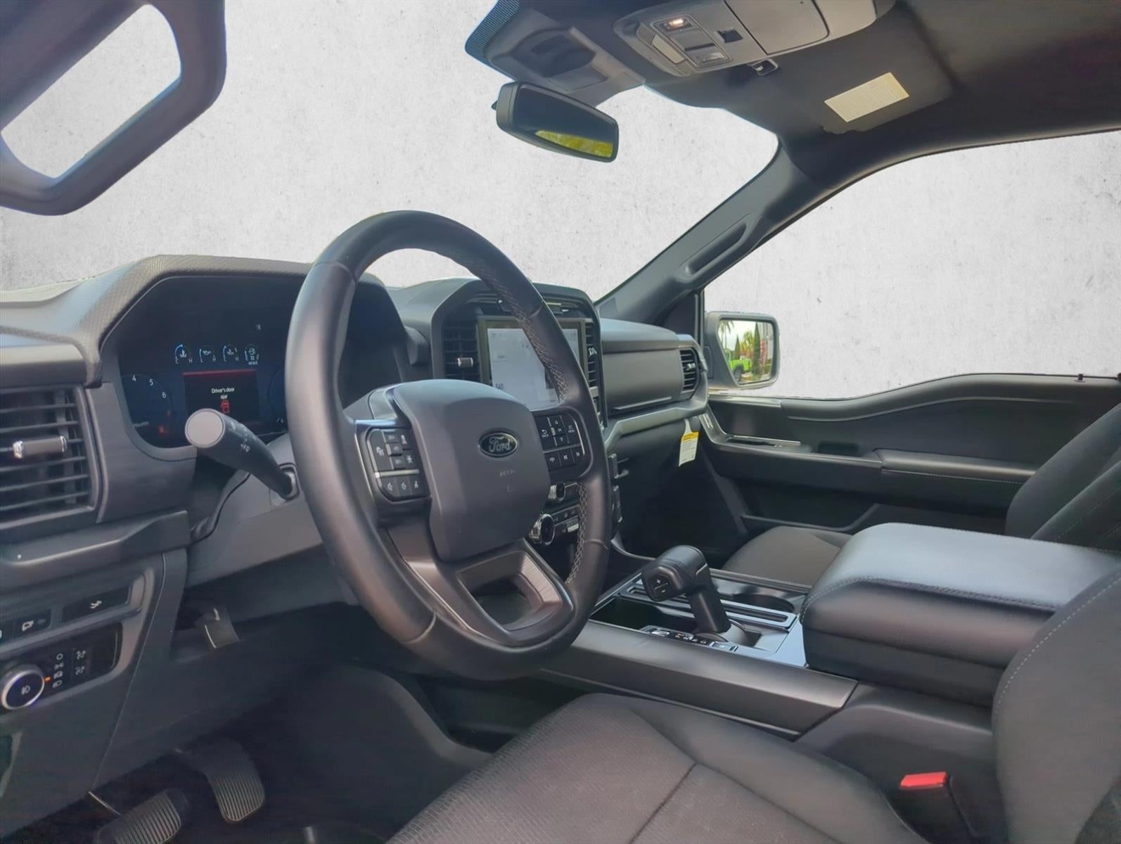 2024 Ford F-150 XLT 4WD SuperCrew 5.5' Box