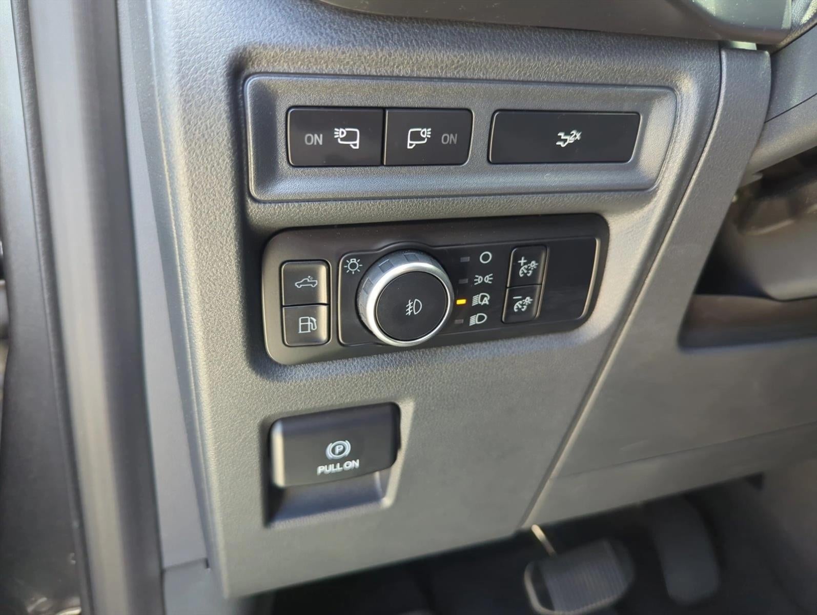 2024 Ford F-150 XLT 4WD SuperCrew 5.5' Box
