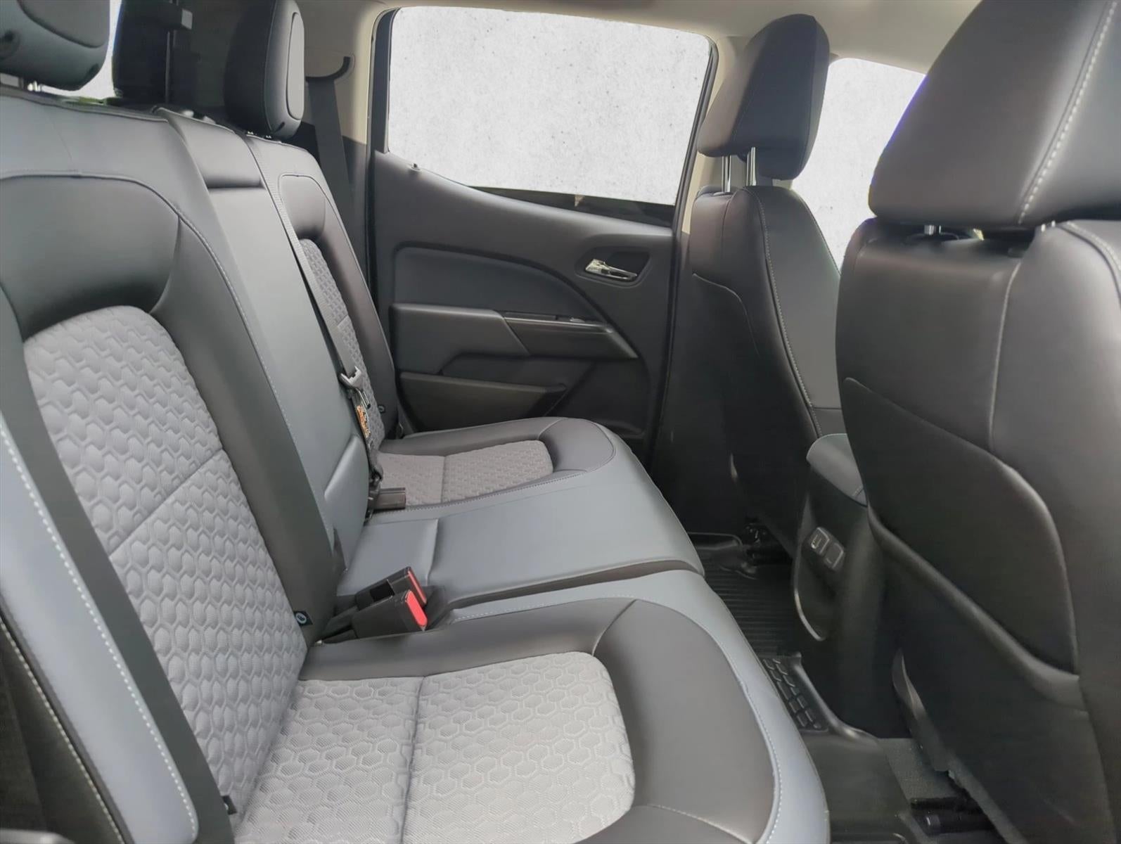 2022 Chevrolet Colorado Crew Cab Short Box 2-Wheel Drive Z71