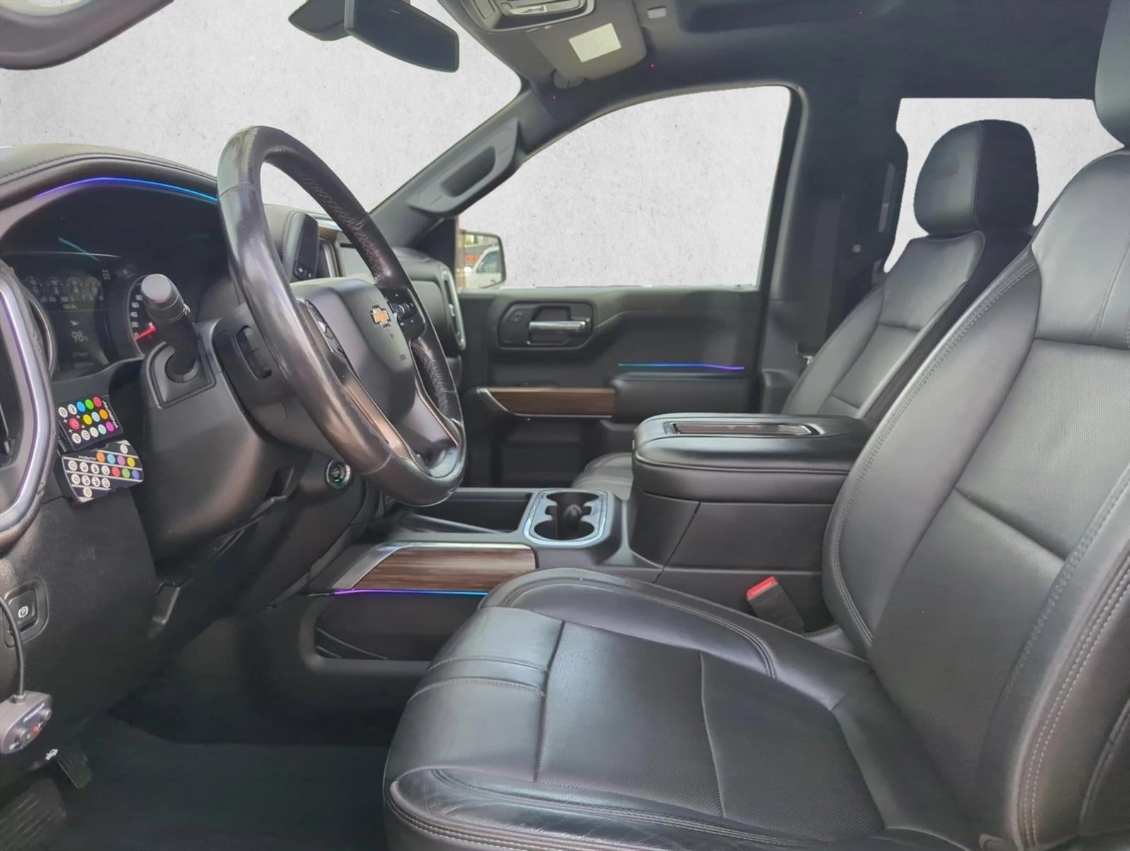 2019 Chevrolet Silverado 1500 Crew Cab Standard Box 4-Wheel Drive High Country