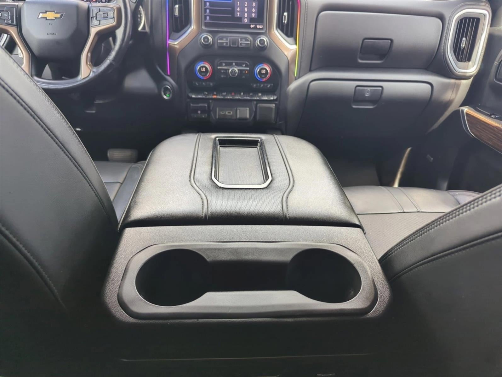 2019 Chevrolet Silverado 1500 Crew Cab Standard Box 4-Wheel Drive High Country