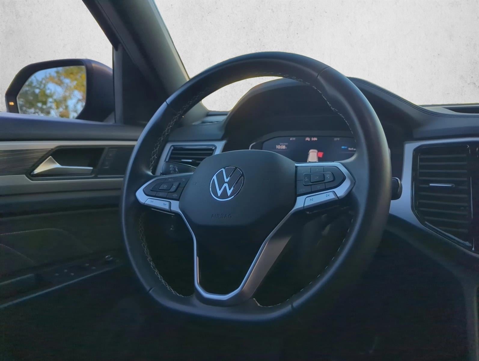 2023 Volkswagen Atlas Cross Sport 3.6L V6 SE w/Technology FWD