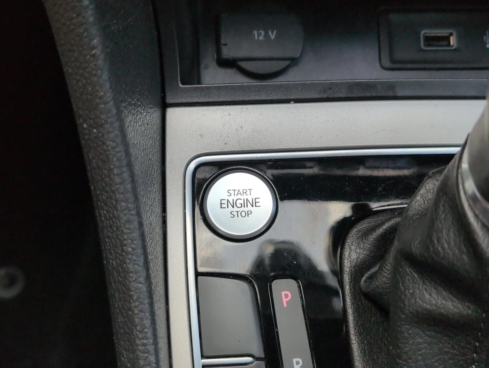 2020 Volkswagen Passat 2.0T SEL Auto