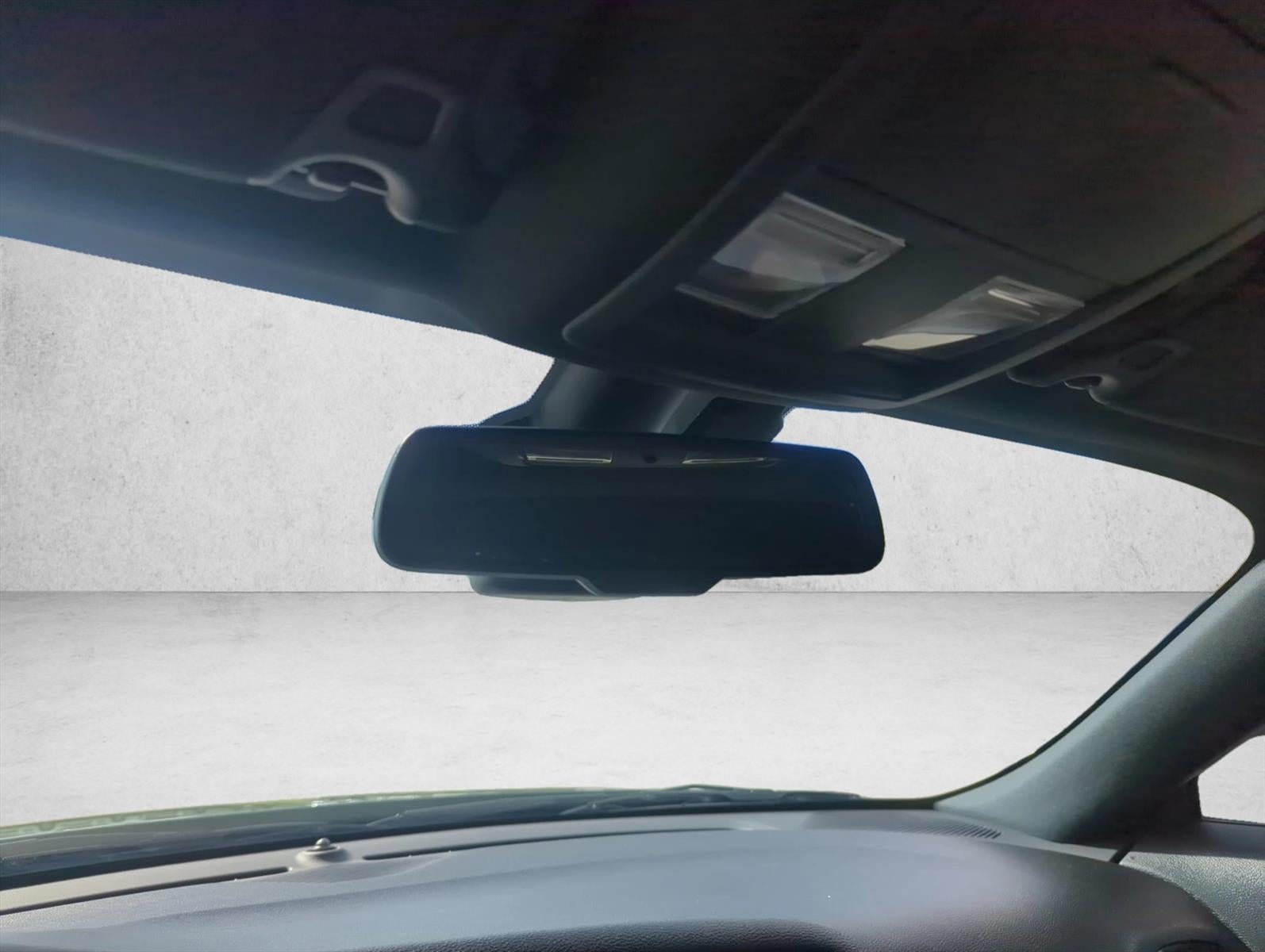 2022 Dodge Challenger SXT RWD