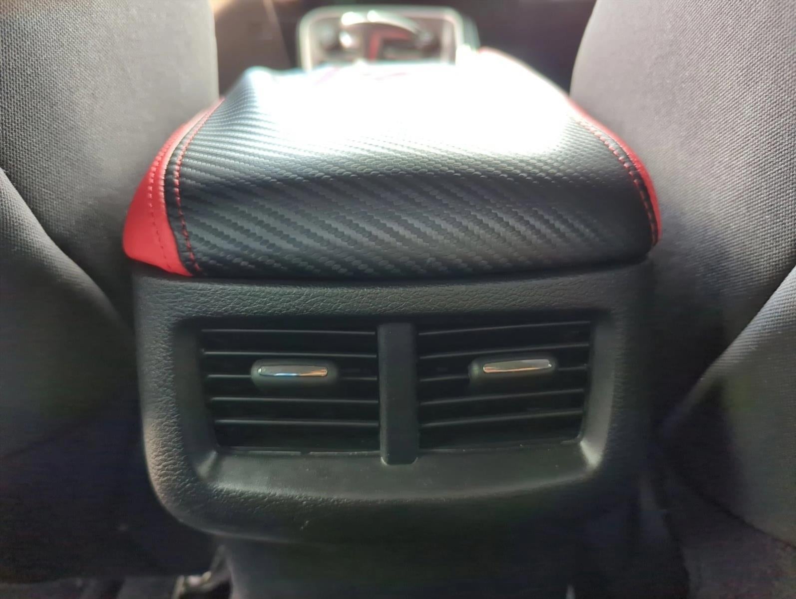 2022 Dodge Challenger SXT RWD