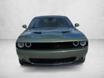 2022 Dodge Challenger SXT RWD