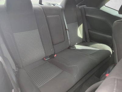 2022 Dodge Challenger SXT RWD