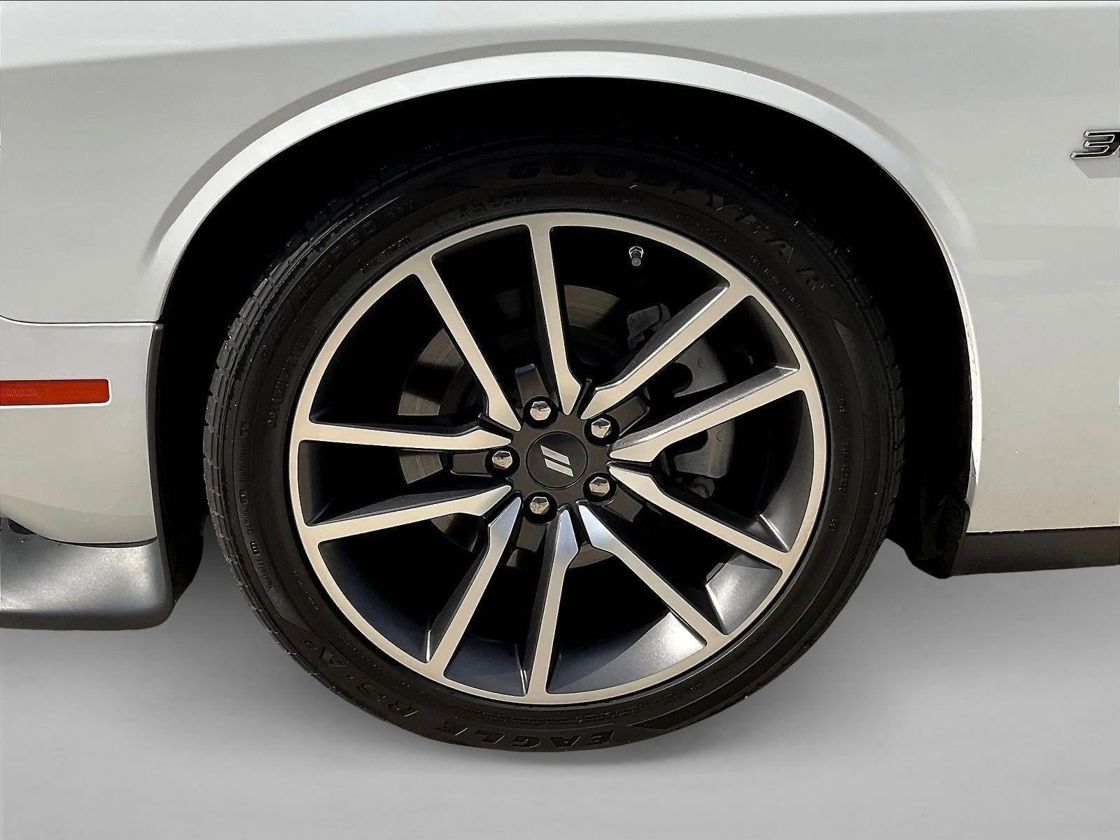 2023 Dodge Challenger R/T RWD