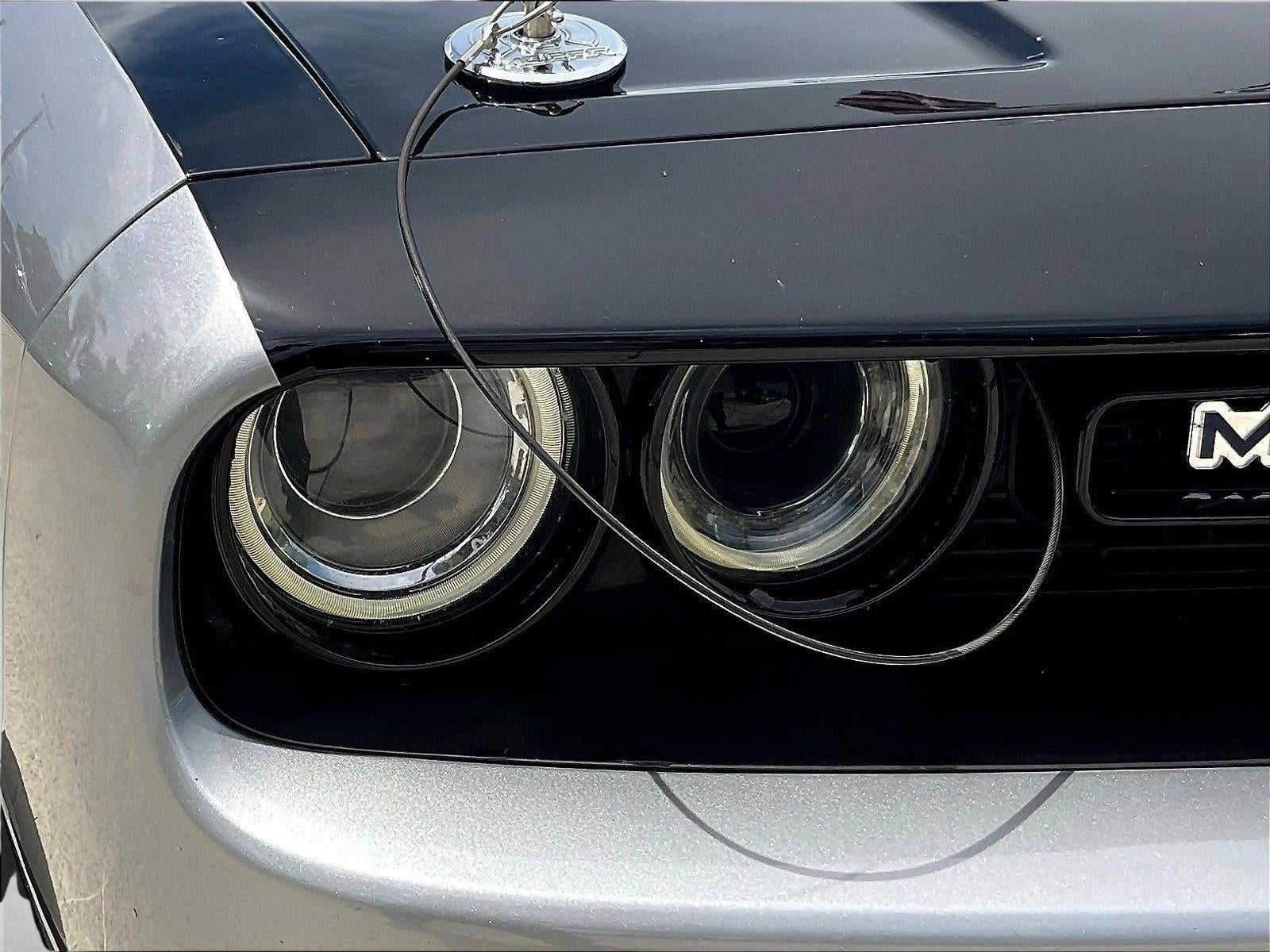 2017 Dodge Challenger 392 Hemi Scat Pack Shaker Coupe