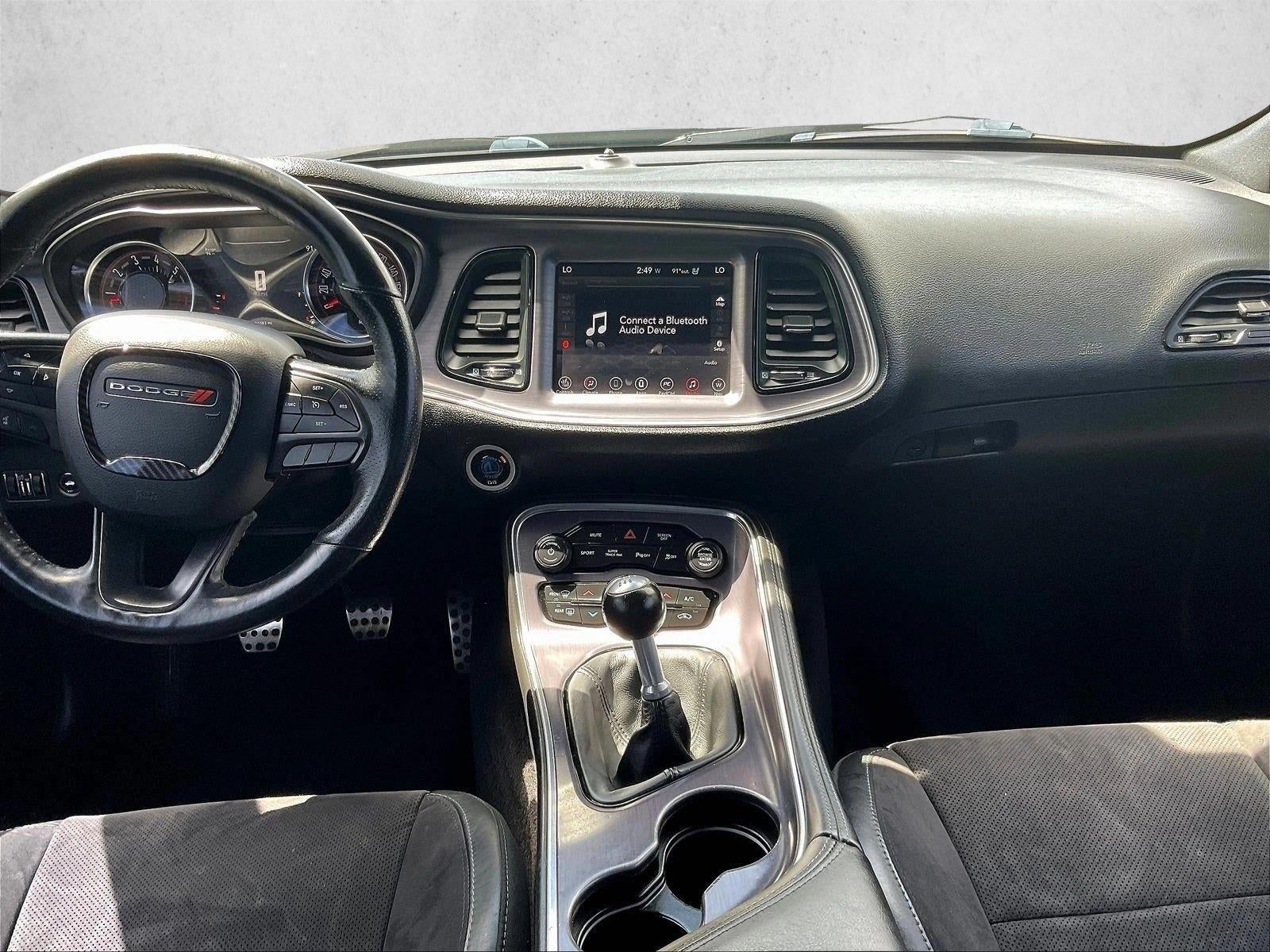 2017 Dodge Challenger 392 Hemi Scat Pack Shaker Coupe
